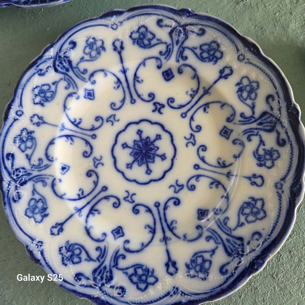New Wharf Pottery Conway Flow Blue Dinner Plate England